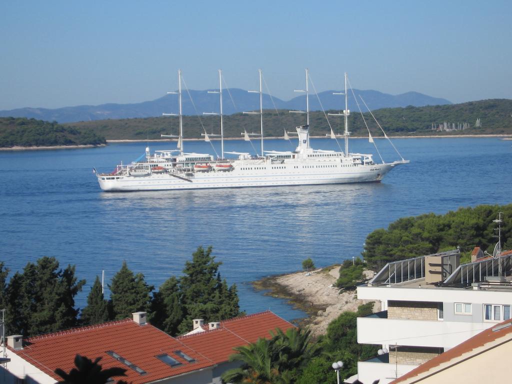 Apartment Duda Hvar Town Bagian luar foto